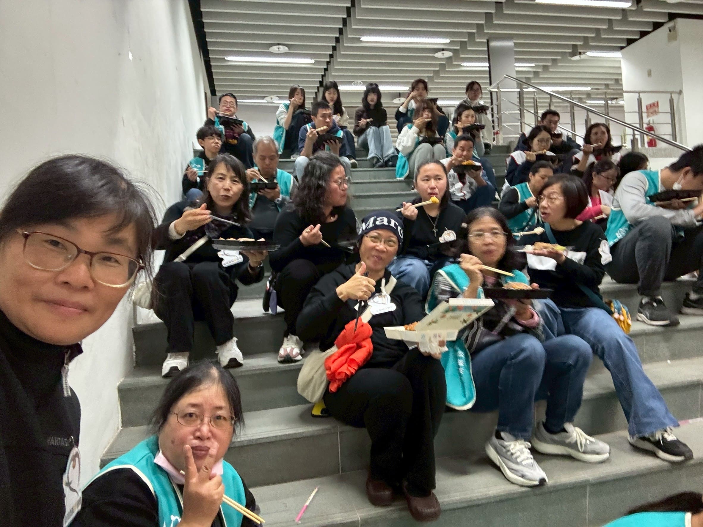 LINE_ALBUM_2026124公益茶會_260128_6