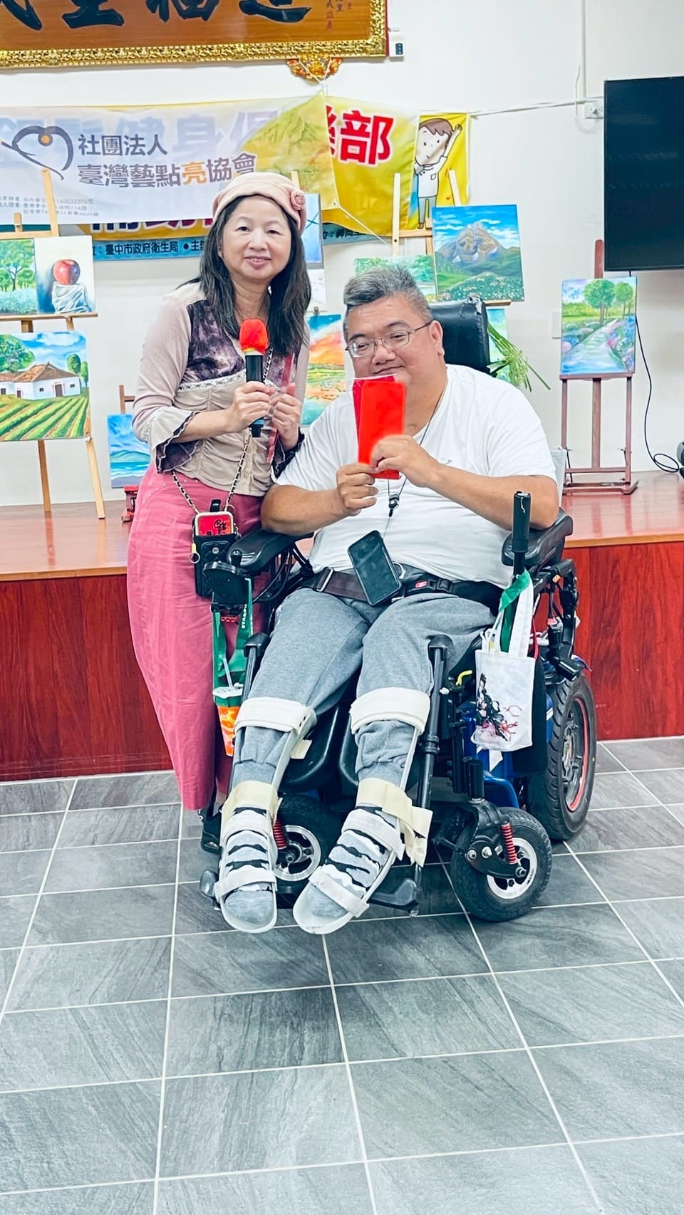 LINE_ALBUM_2025110期末餐會_202626期末餐會_260208_37