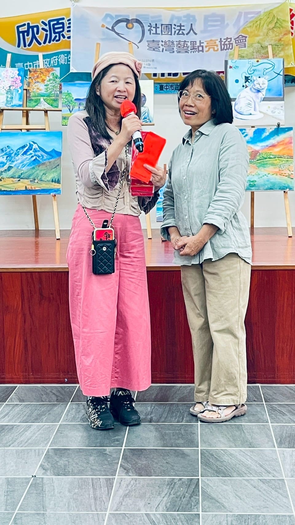 LINE_ALBUM_2025110期末餐會_202626期末餐會_260208_43