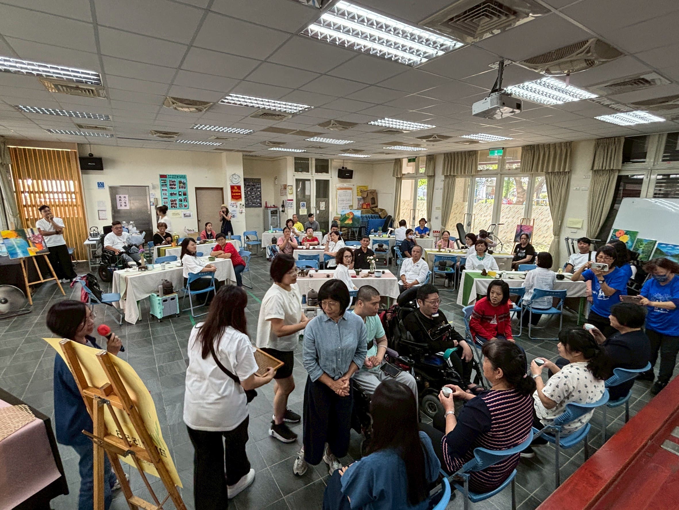 LINE_ALBUM_20260508寸草春暉感恩茶會_260509_47