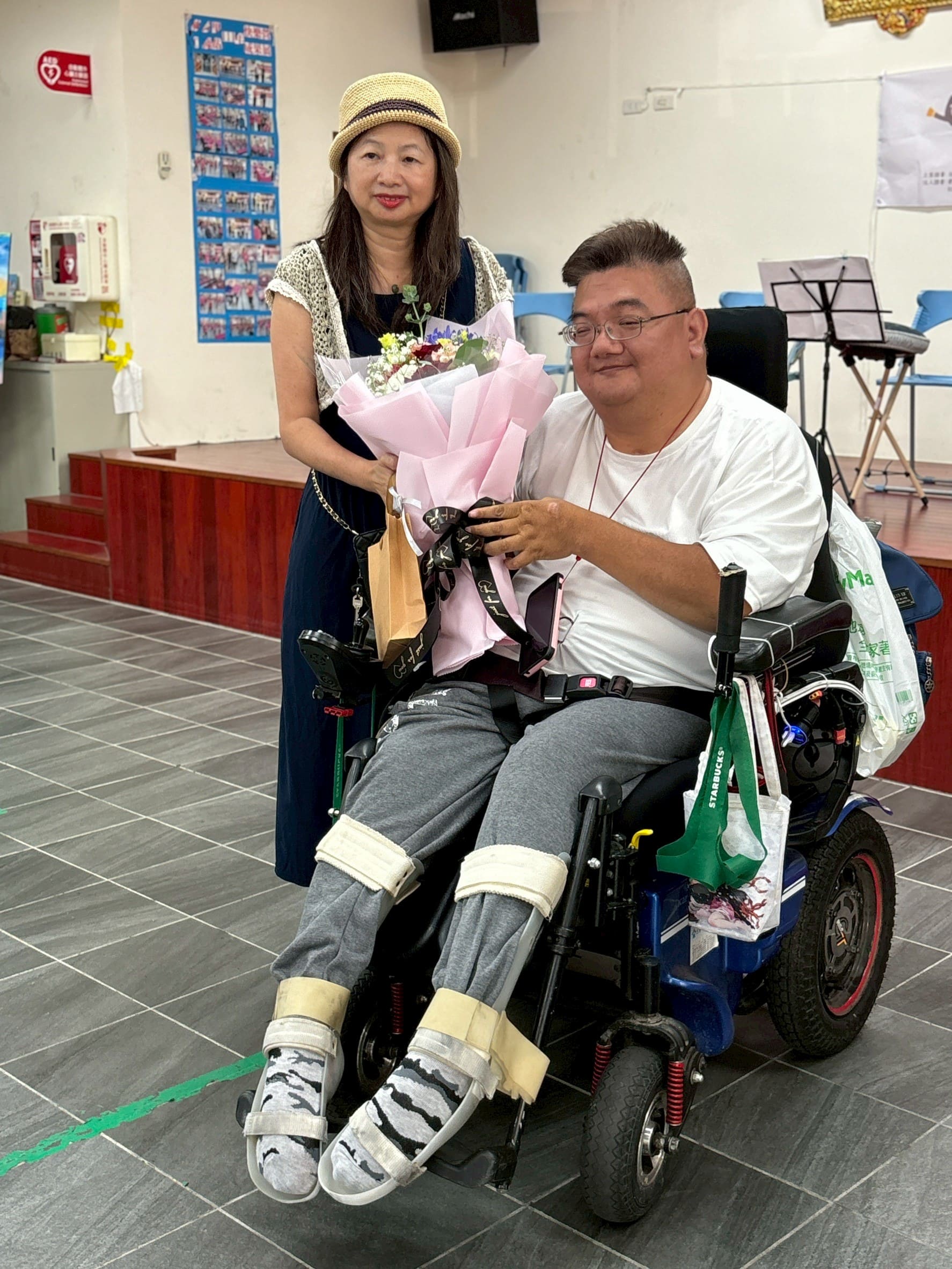 LINE_ALBUM_20260508寸草春暉感恩茶會_260509_55